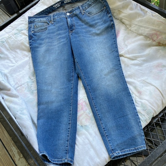 Torrid Skinny Ankle Jeans - Picture 7 of 7